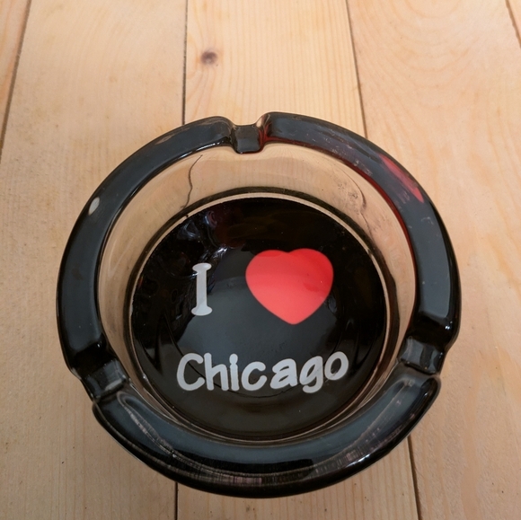 Vintage Glass I  ❤️ Chicago Ashtray - Picture 1 of 11